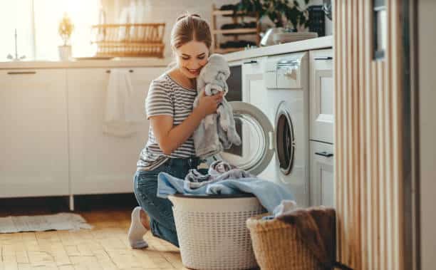 Benefits of employing a laundry service provider