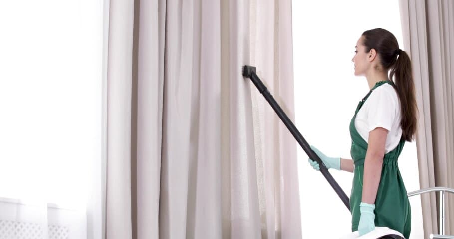 Curtain Cleaning Services In Dubai - Dimalaundry